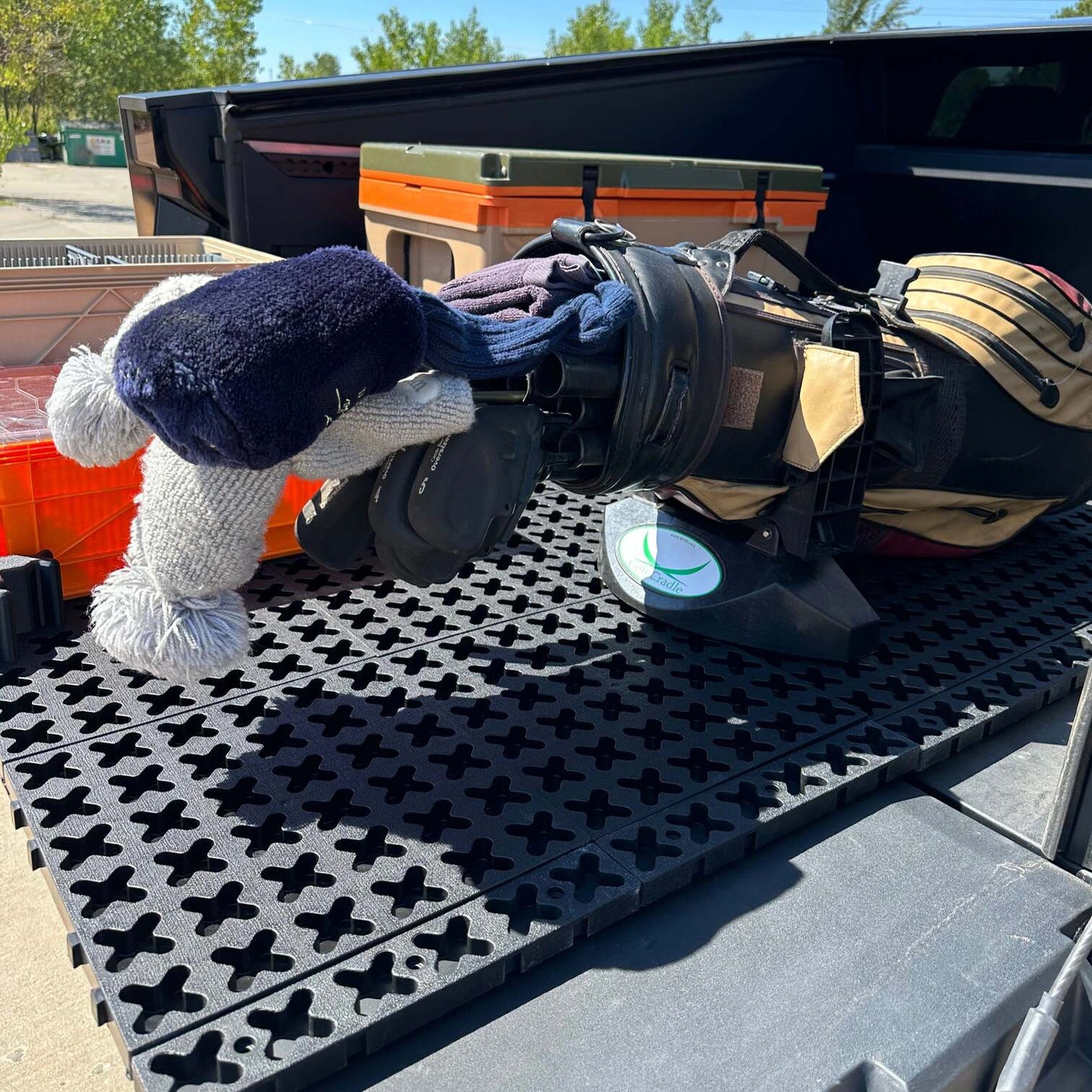 Bed Organizer Slide Out Mat | Telsa Cybertruck 6'