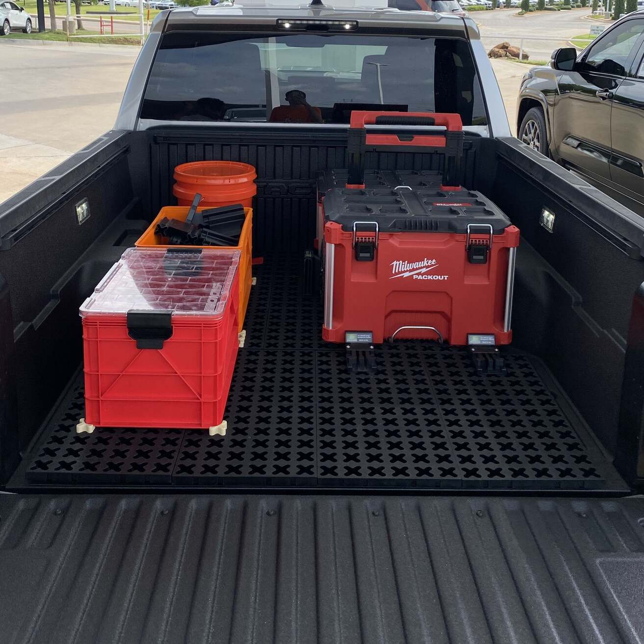 Bed Organizer Slide Out Mat | Mid Size Truck Short Beds 5' to 5'2"